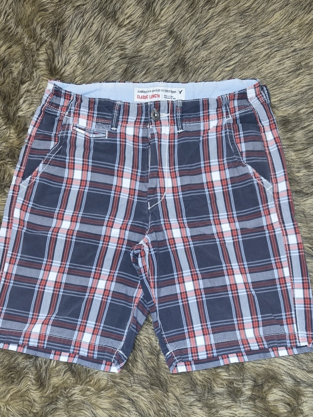 American Eagle Outfitters Navy & Red Plaid Flat Front Men’s Shorts